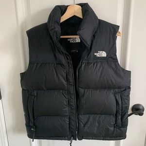 NORTH FACE WOMEN’S 1996 RETRO NUPTSE VEST